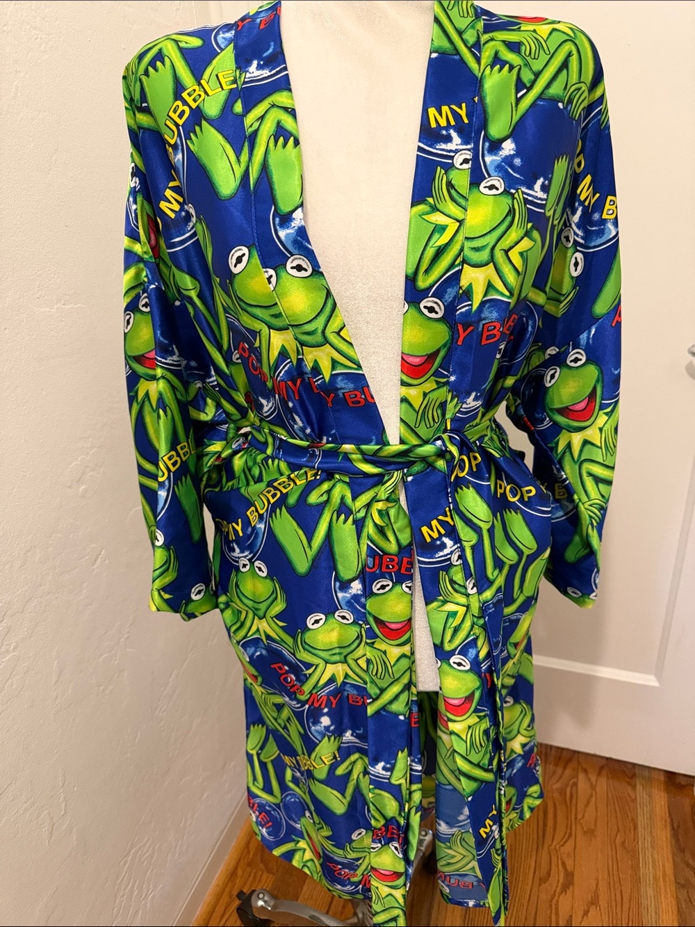 Kermit The Frog Collection RARE Vintage 1990’s Satin Robe NWT Made in Australia